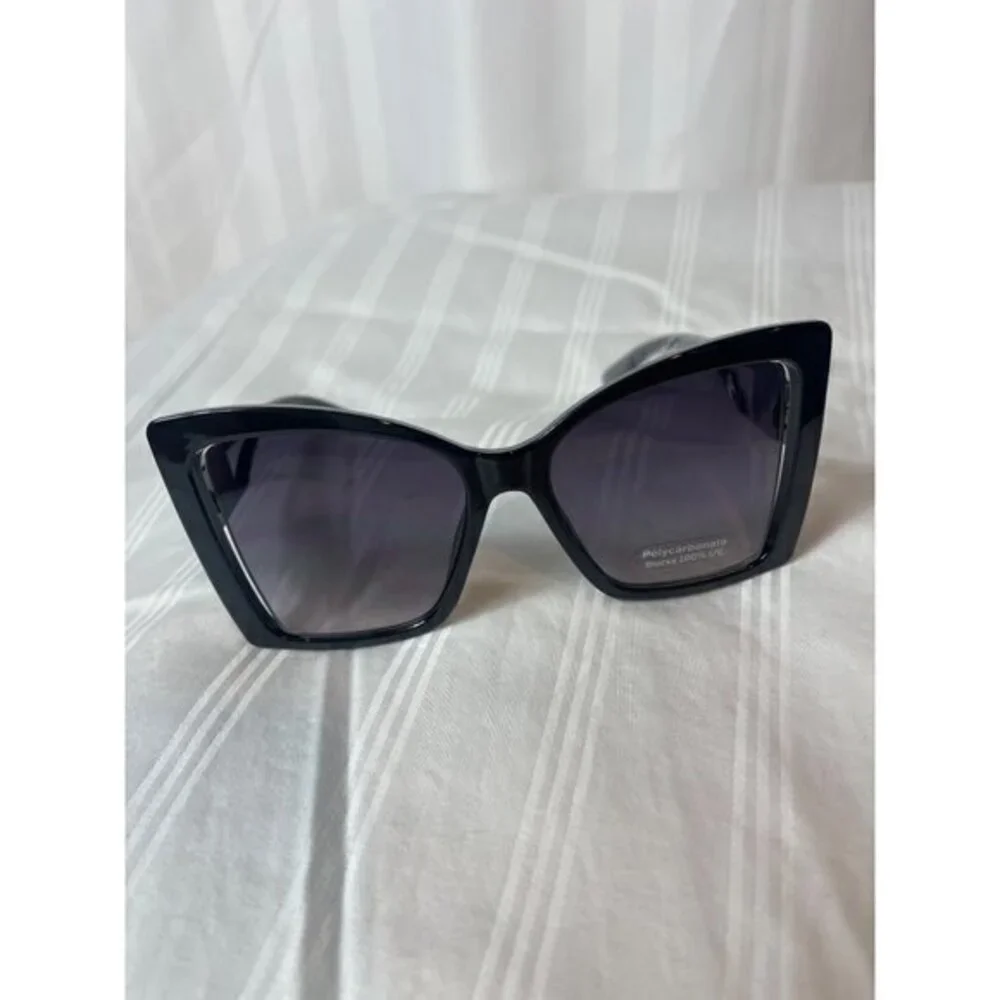 Purrfectly‎ Yours Cat Eye Frame Sunglasses Black